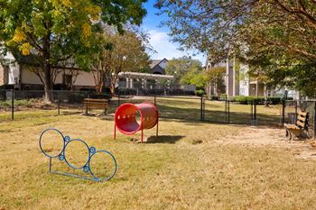 the preserve at ballantyne commons dog park  at 150 Summit, Alabama